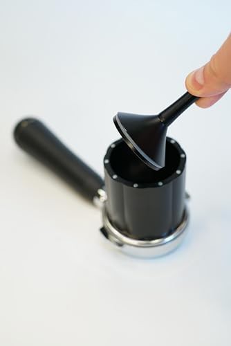 Aluminum manual grinder with walnut handle — photo 4